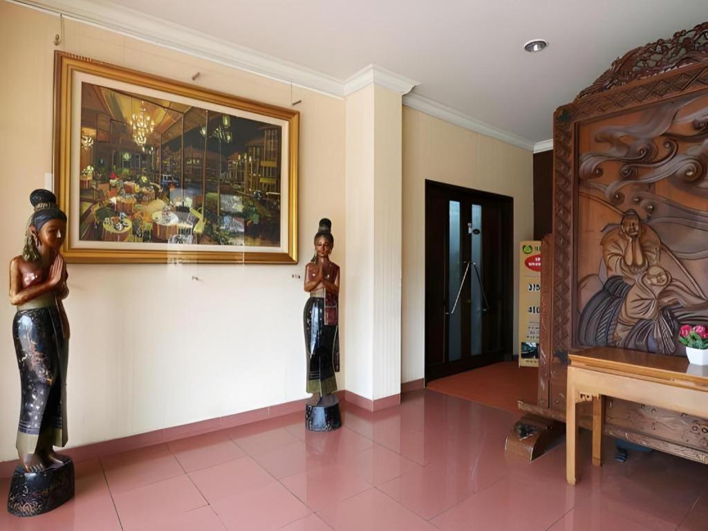 Hotel 678 Kemang Powered By Cocotel Yakarta Exterior foto