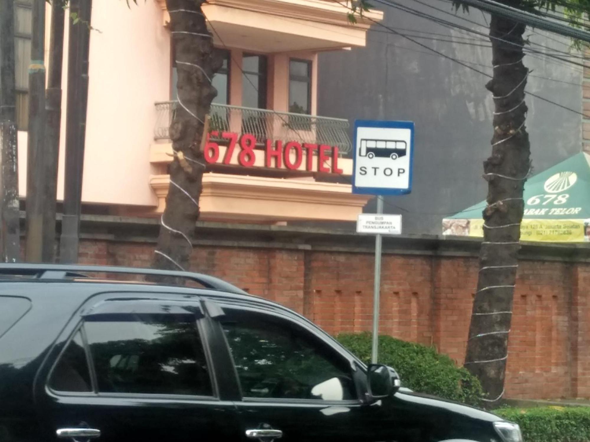 Hotel 678 Kemang Powered By Cocotel Yakarta Exterior foto